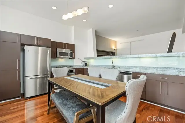 1100 Wilshire  #3005, Los Angeles, CA 90017 - #3