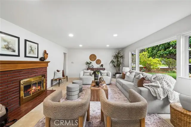 1107 Sharon Road, Santa Ana, CA 92706 - #3