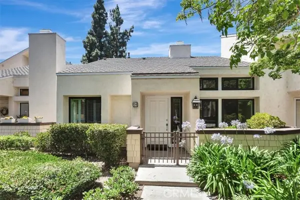 54 Chardonnay, Irvine, CA 92614