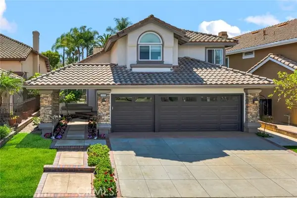 8020 Santa Cruz Avenue, Orange, CA 92869