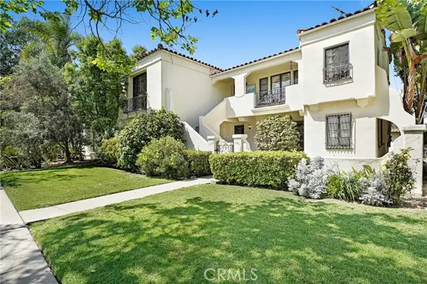 1071 Crescent Heights Boulevard, Los Angeles, CA 90035