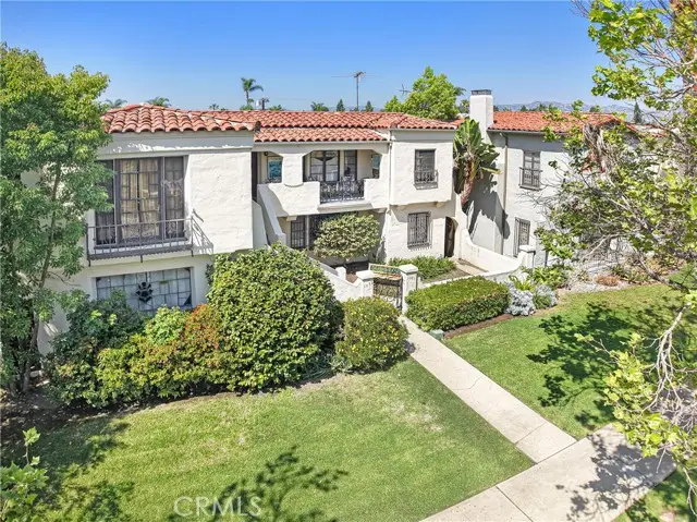 1071 Crescent Heights Boulevard, Los Angeles, CA 90035 - #3