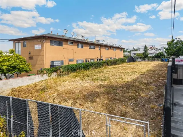 2113 Court Street, Los Angeles, CA 90026 - #2