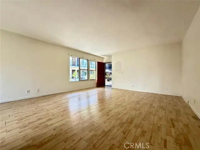 528 Cedar Boulevard  #1F, Long Beach, CA 90802 - #3