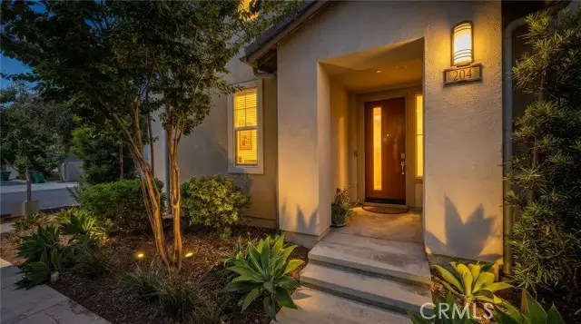 204 Keeper, Irvine, CA 92618 - #3