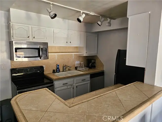 2767 3rd, Long Beach, CA 90814 - #3