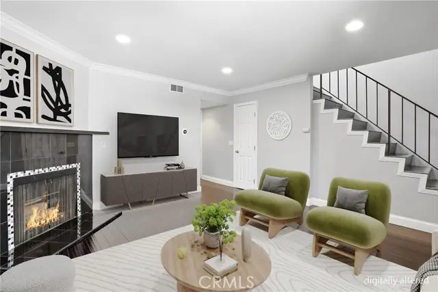809 Spurgeon Street  #5, Santa Ana, CA 92701 - #3