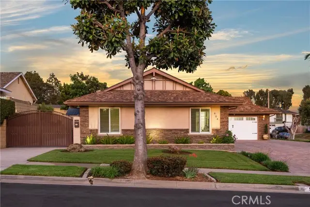 904 Jade Circle, Placentia, CA 92870 - #2
