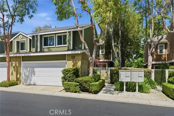 8 Meadowood, Aliso Viejo, CA 92656