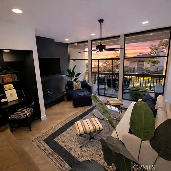 6112 Marina Pacifica Drive, Long Beach, CA 90803