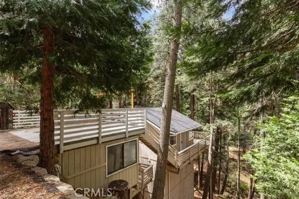 612 Sunderland Court, Lake Arrowhead, CA 92352