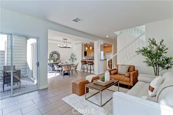 1610 Park  #C, Long Beach, CA 90815