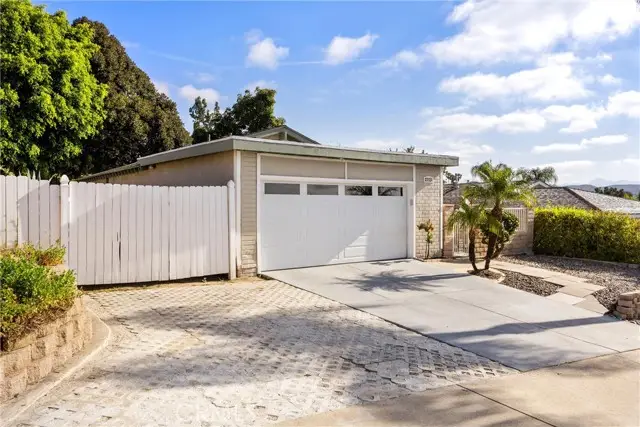 27121 Manzano, Mission Viejo, CA 92692 - #2