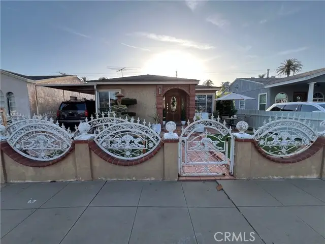 2767 Gale, Long Beach, CA 90810 - #2