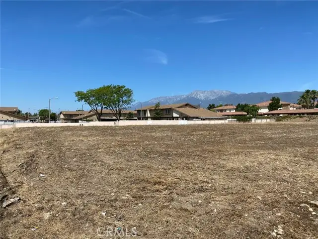 7890 Sierra, Fontana, CA 92336 - #2
