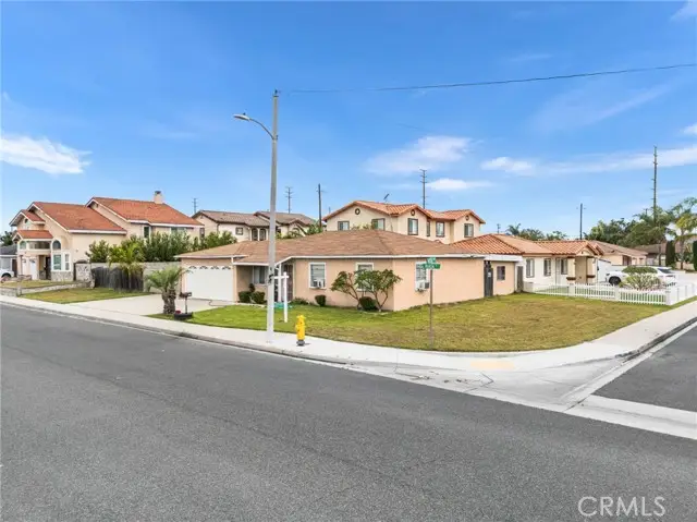 14792 Riata, Midway City, CA 92655 - #3
