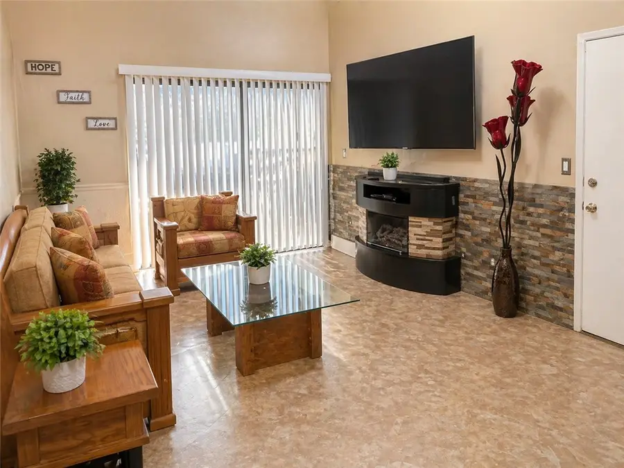 25023 Peachland Avenue  #253, Newhall, CA 91321 - #3