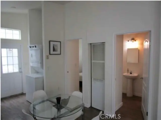 8250 Lankershim Boulevard  #ELM 3, North Hollywood, CA 91605 - #3