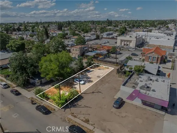 106 Woodrow Avenue, Bakersfield, CA 93308