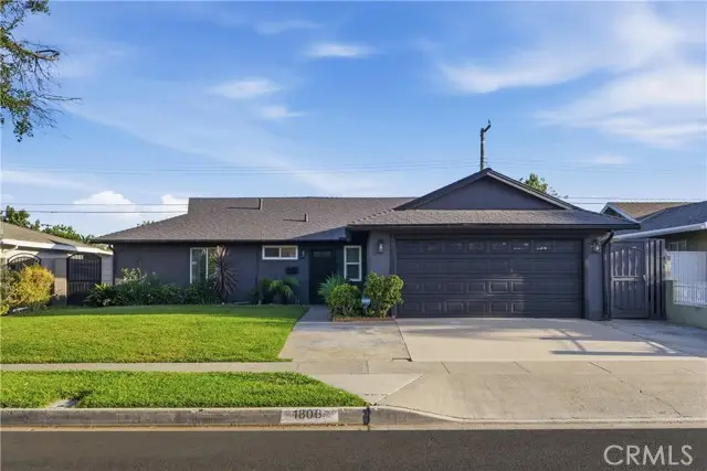 1806 Saint Andrew, Santa Ana, CA 92704 - #1