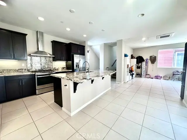812 Brickyard, Costa Mesa, CA 92627 - #2