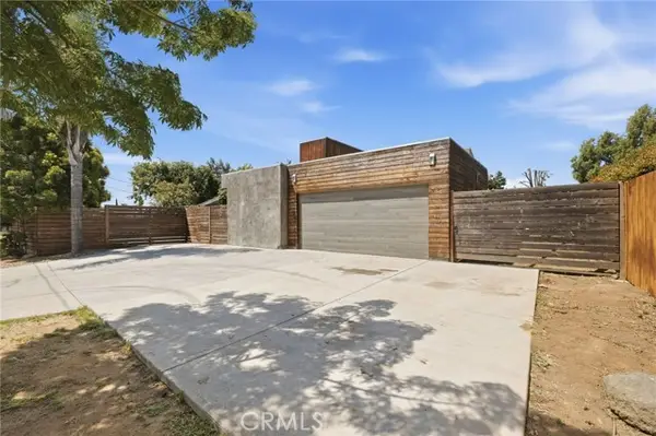 196 Santa Clara Drive, Vista, CA 92083