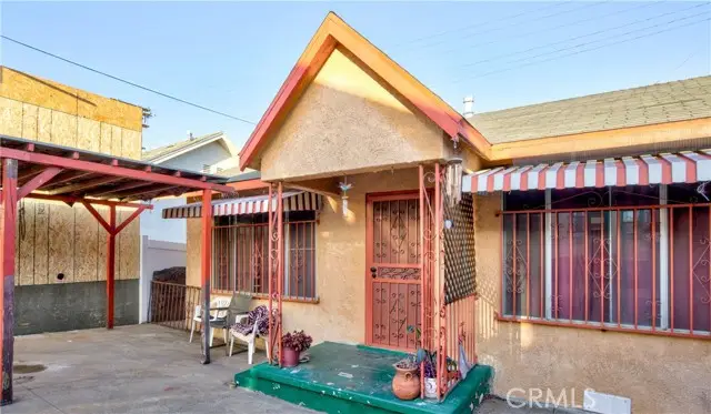 926 Spence, Los Angeles, CA 90023 - #2