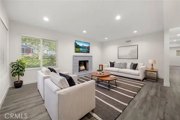 369 San Juan Way, La Canada Flintridge, CA 91011