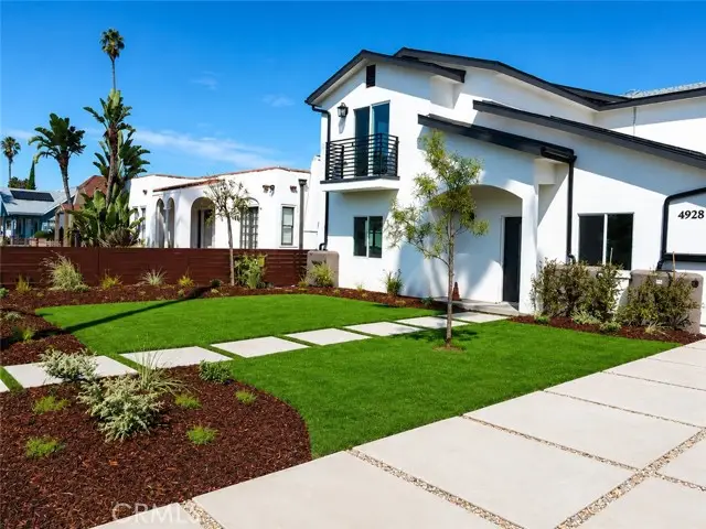 4928 8th Avenue, Los Angeles, CA 90043 - #1