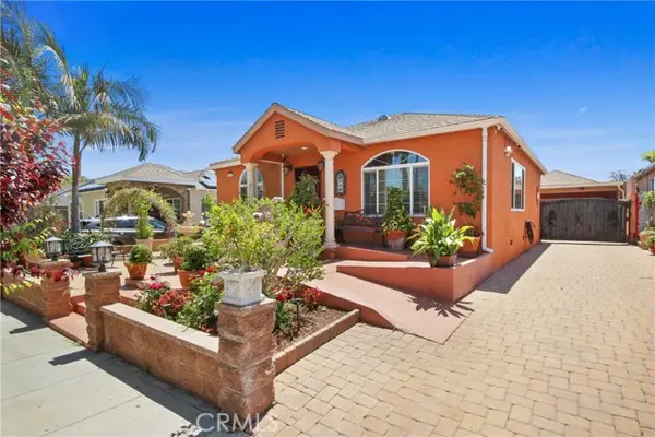 3950 De Ora, Long Beach, CA 90815
