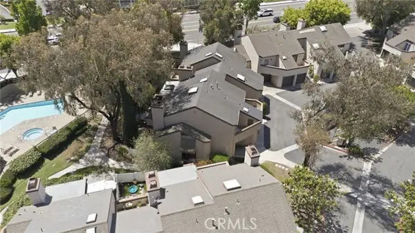 905 Hyde Court, Costa Mesa, CA 92626