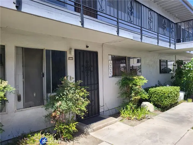 5500 Ackerfield  #304, Long Beach, CA 90805 - #2