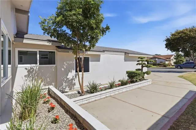 1615 183rd, Gardena, CA 90248 - #2