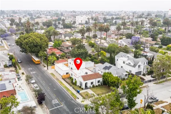 1050 Plymouth, Los Angeles, CA 90019