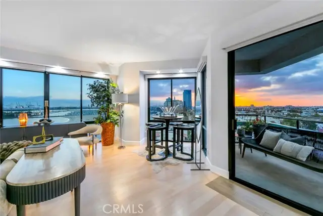 1310 Ocean Boulevard  #1007, Long Beach, CA 90802 - #3