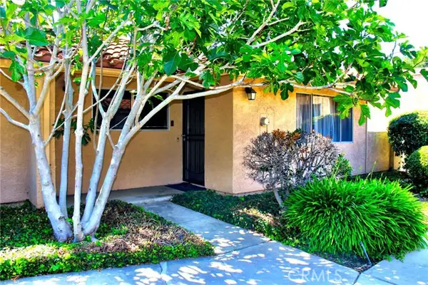 1049 Pine  #c, Upland, CA 91786