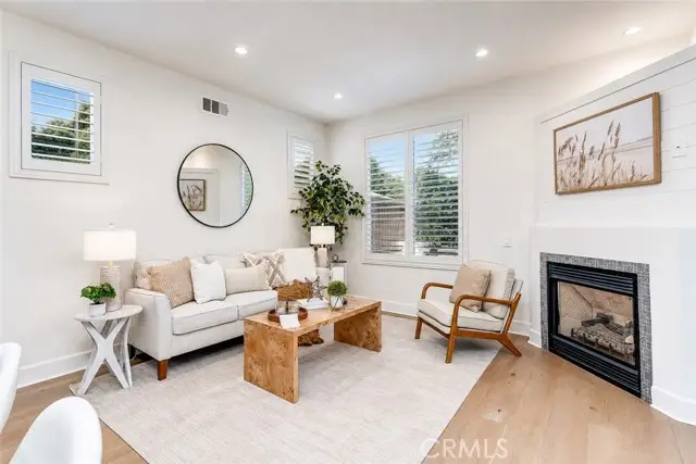 9 Rue Brittany, Lake Forest, CA 92610 - #3