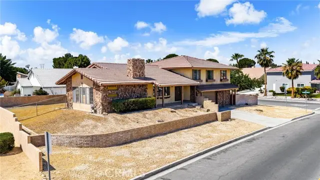 18565 Kalin Ranch Road, Victorville, CA 92395 - #2