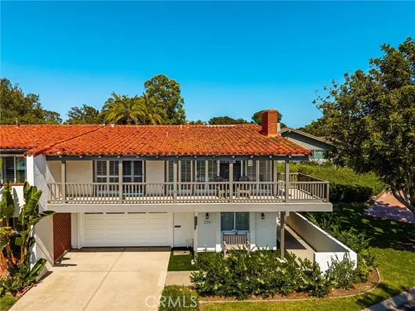 2108 Vista Entrada, Newport Beach, CA 92660