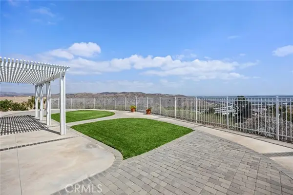 4311 San Viscaya Circle, Corona, CA 92882