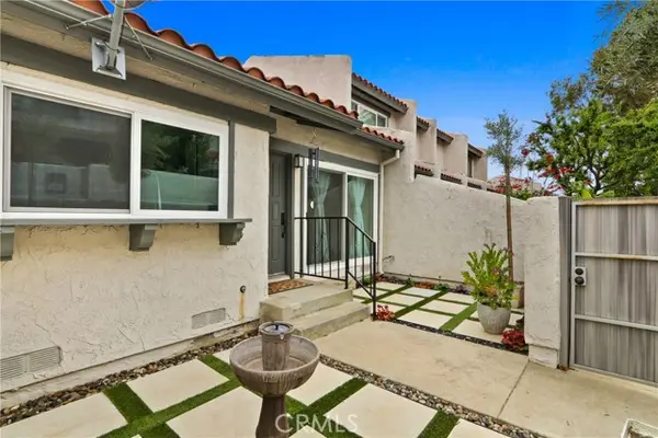 820 232nd, Torrance, CA 90502