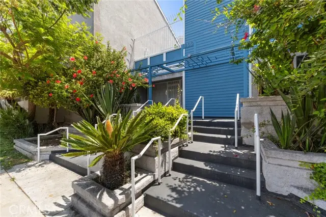 1200 Gaviota  #104, Long Beach, CA 90813 - #3