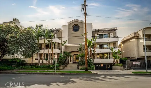 4637 Willis  #208, Sherman Oaks, CA 91403