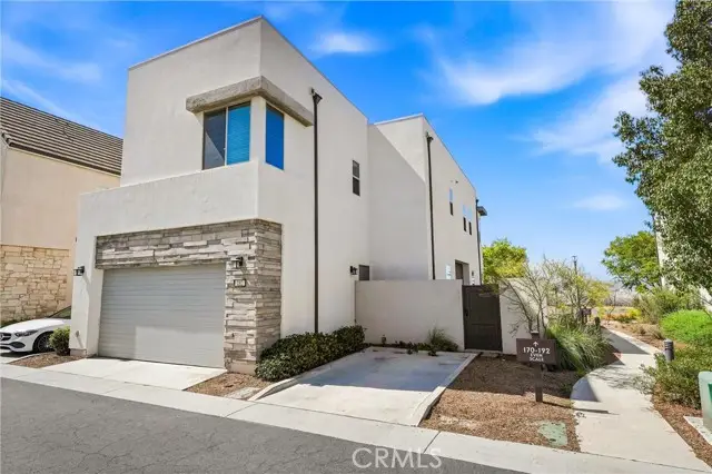 182 Scale, Irvine, CA 92618 - #2