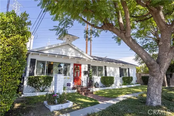 11117 Sylvan Street, North Hollywood, CA 91606
