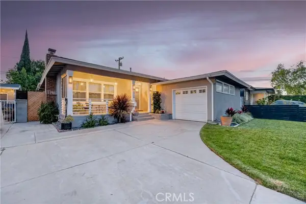 2719 Nipomo Avenue, Long Beach, CA 90815