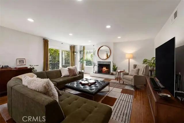 1768 Glendon Ave  #4, Los Angeles, CA 90024 - #1