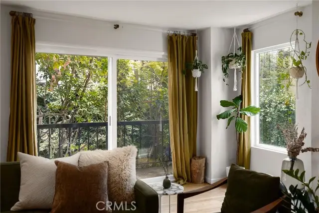 1768 Glendon Ave  #4, Los Angeles, CA 90024 - #2