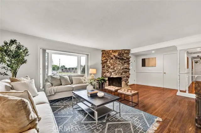 3939 Lynnwood Avenue, Orange, CA 92869 - #3