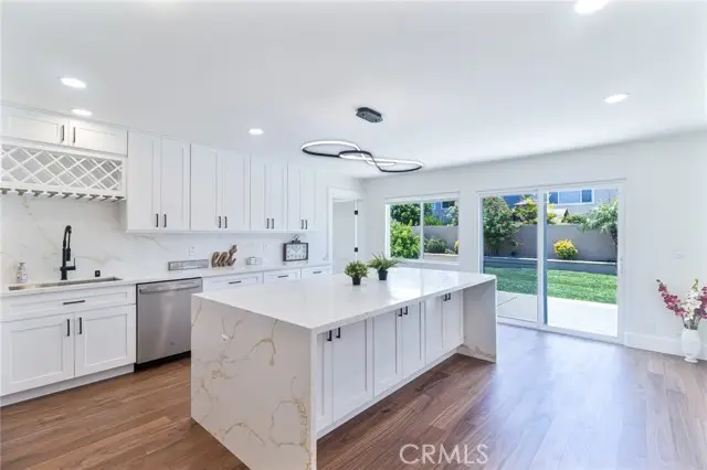 4122 Loma, Irvine, CA 92604 - #2